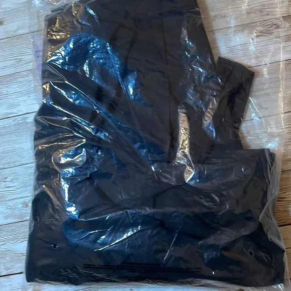 🆕 VICTORIA'S SECRET VS WOMEN’S LUXE CREPE LONG ROBE M-L BLACK