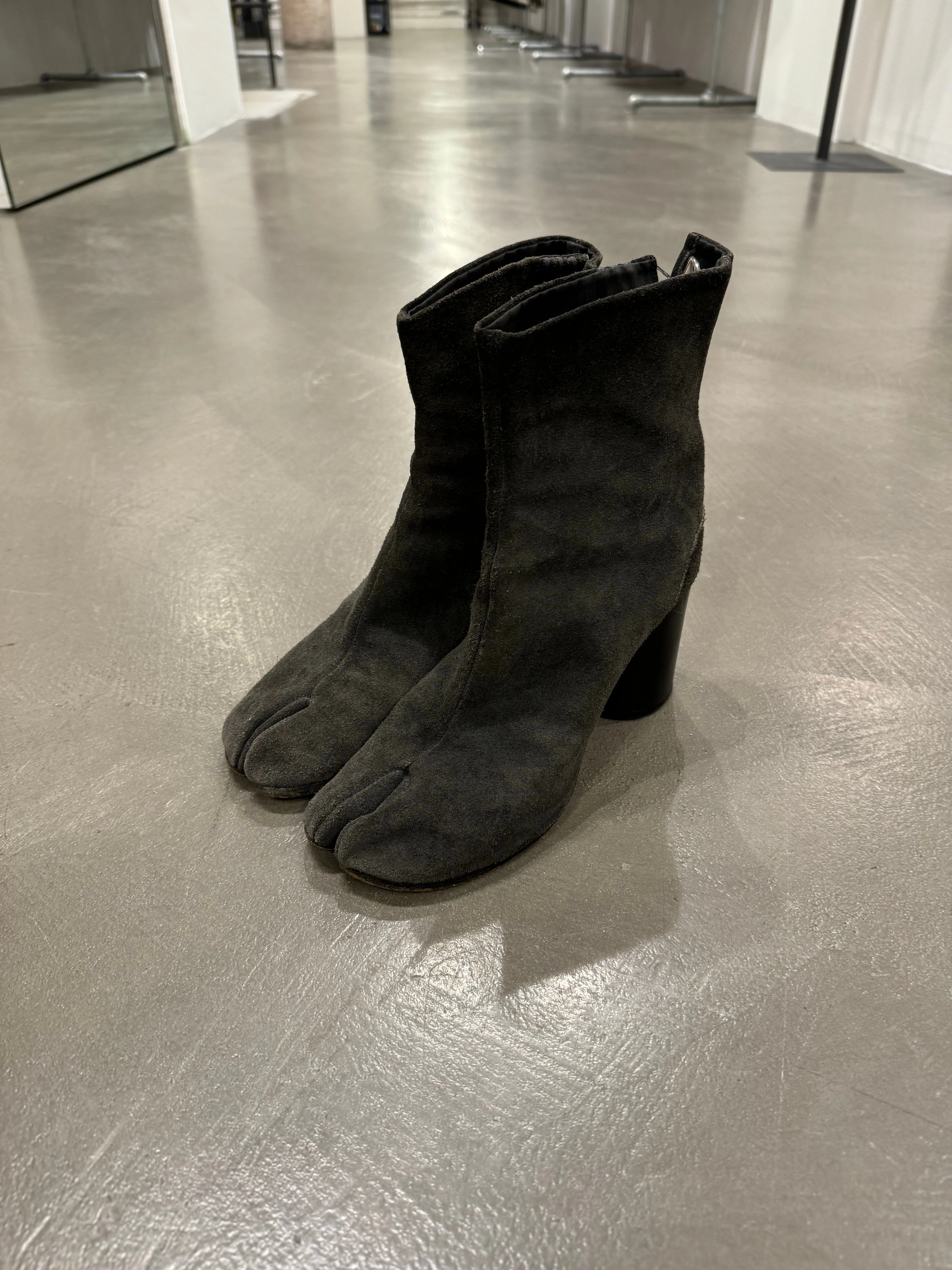 1990s Maison Margiela Tabi heel boots