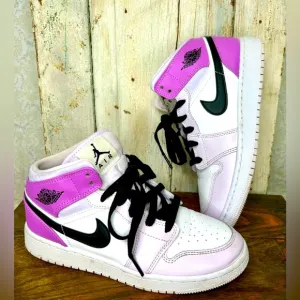 Air Jordan 1 Mid Youth Barely Grape/White Retro Sneakers Unisex Youth Size 5 💟