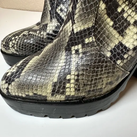 AllSaints Boots Womens Size 7 Ana Snake Embossed Leather Lug Sole Platform Y2K