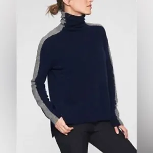 Athleta Blue Gray Colorblock Wool Turtleneck Sweater Size S