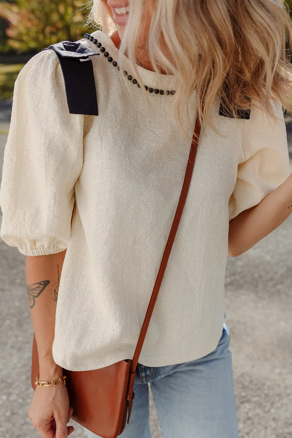 Beige Beaded Crewneck Colorblock Bow Shoulder Puff Sleeve Blouse