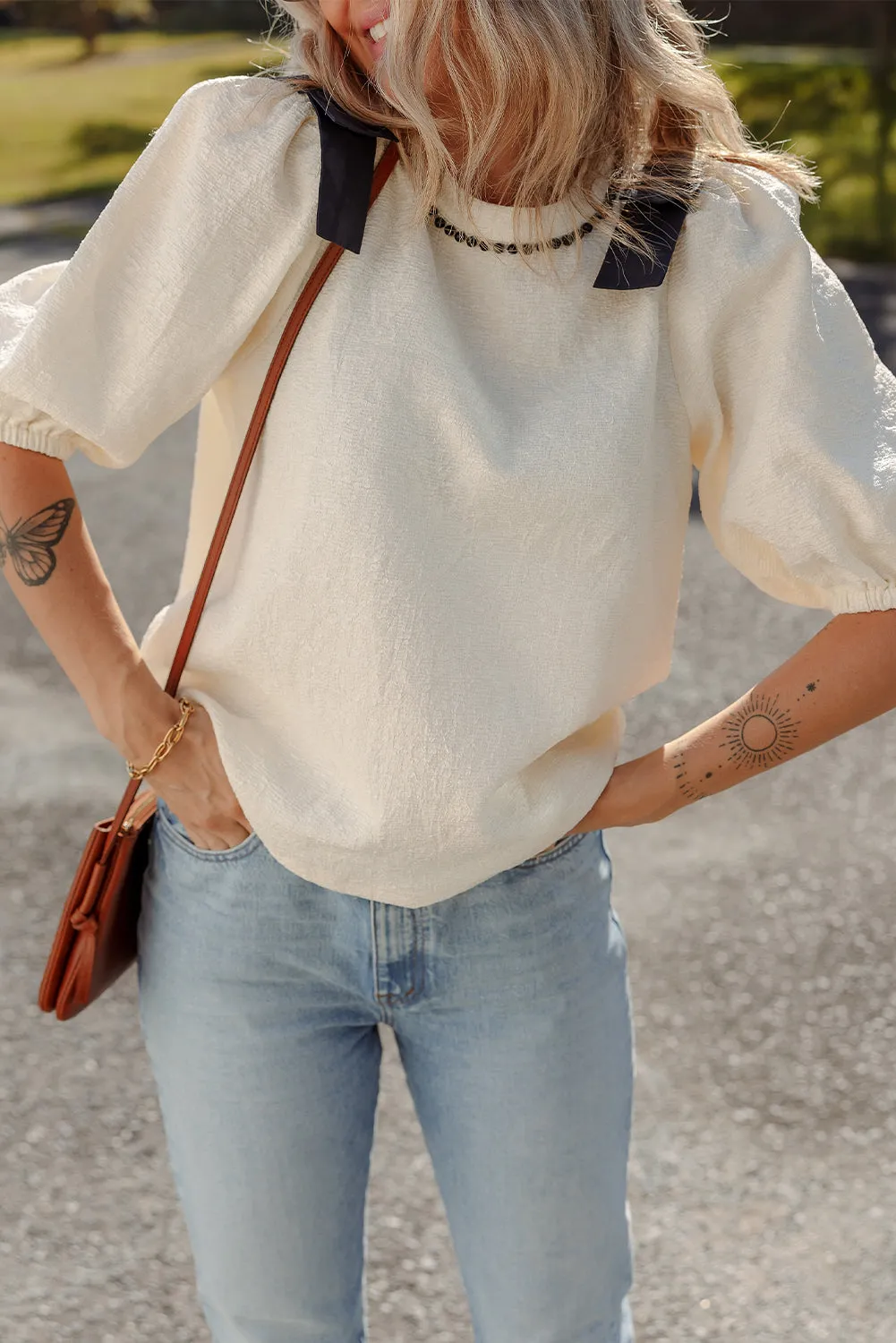 Beige Beaded Crewneck Colorblock Bow Shoulder Puff Sleeve Blouse