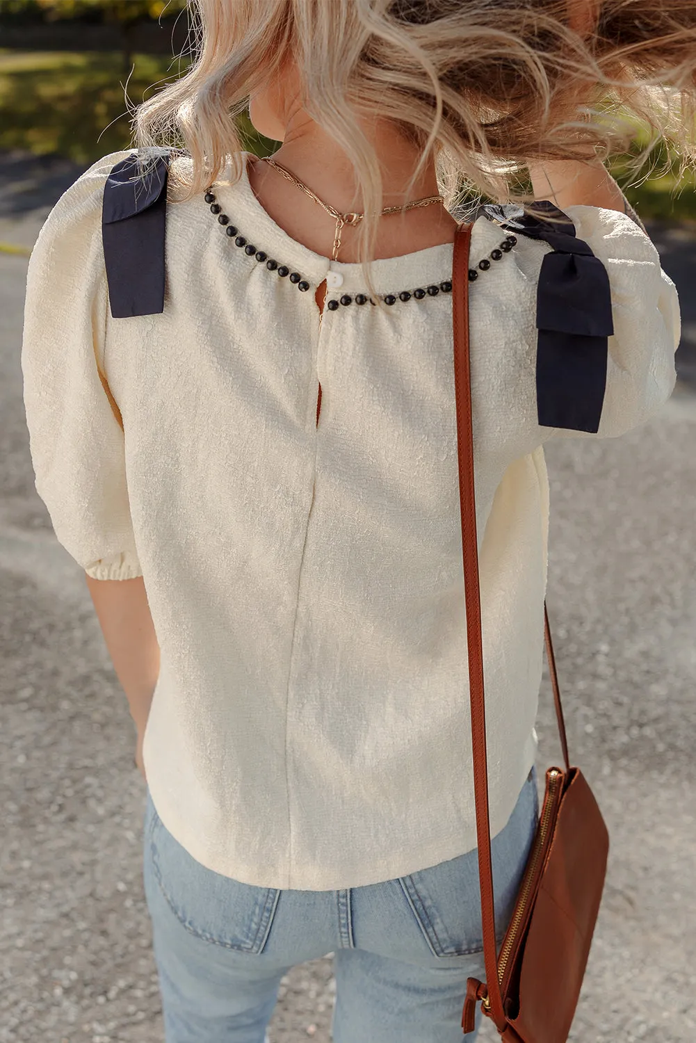 Beige Beaded Crewneck Colorblock Bow Shoulder Puff Sleeve Blouse