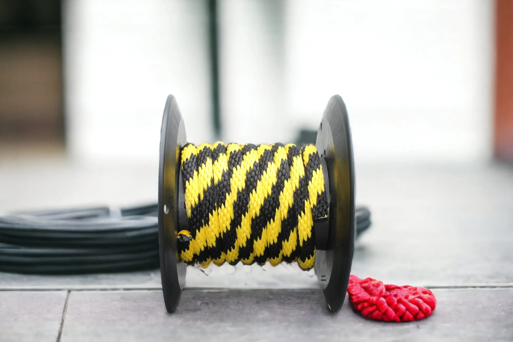 Black and Yellow Solid Braided Multifilament Polypropylene Rope