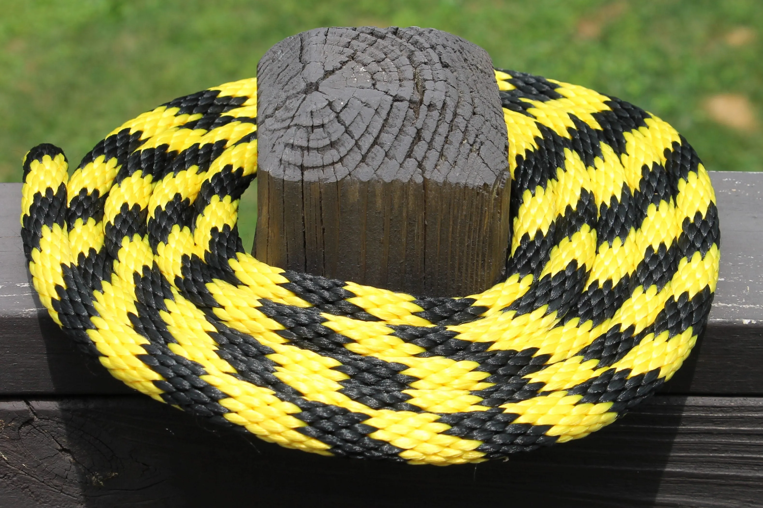 Black and Yellow Solid Braided Multifilament Polypropylene Rope
