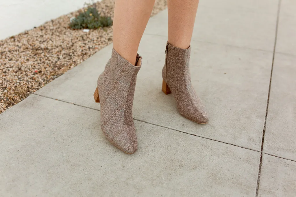 Blair Boot (Brown)