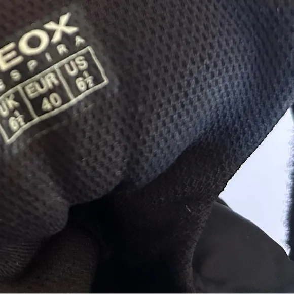 Boys Geox waterproof snow boots -worn twice