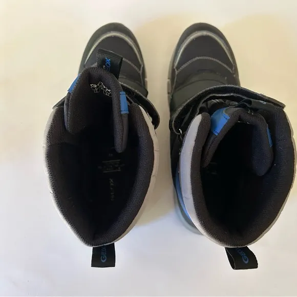 Boys Geox waterproof snow boots -worn twice