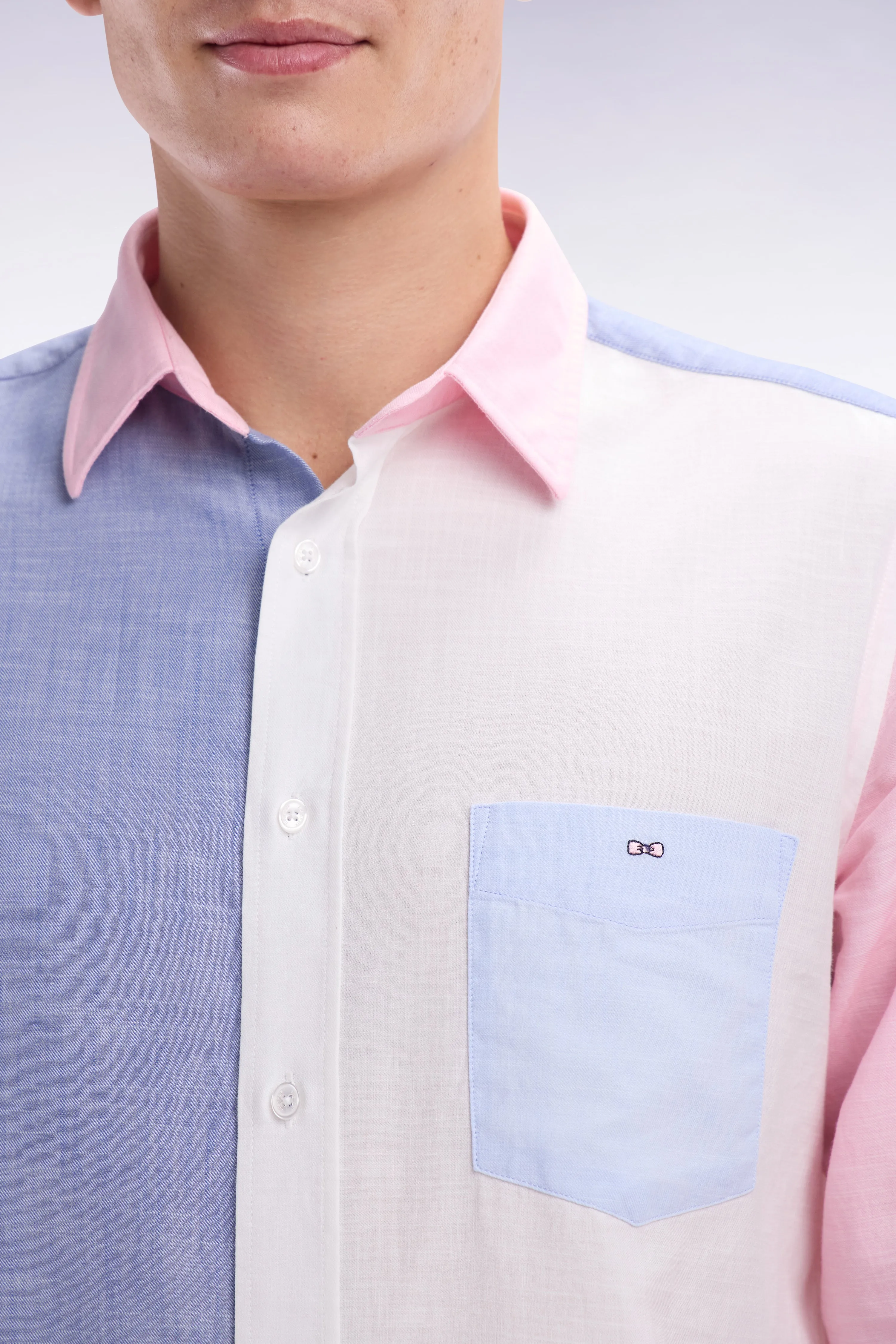 Chemise colorblock bleue et rose coupe droite