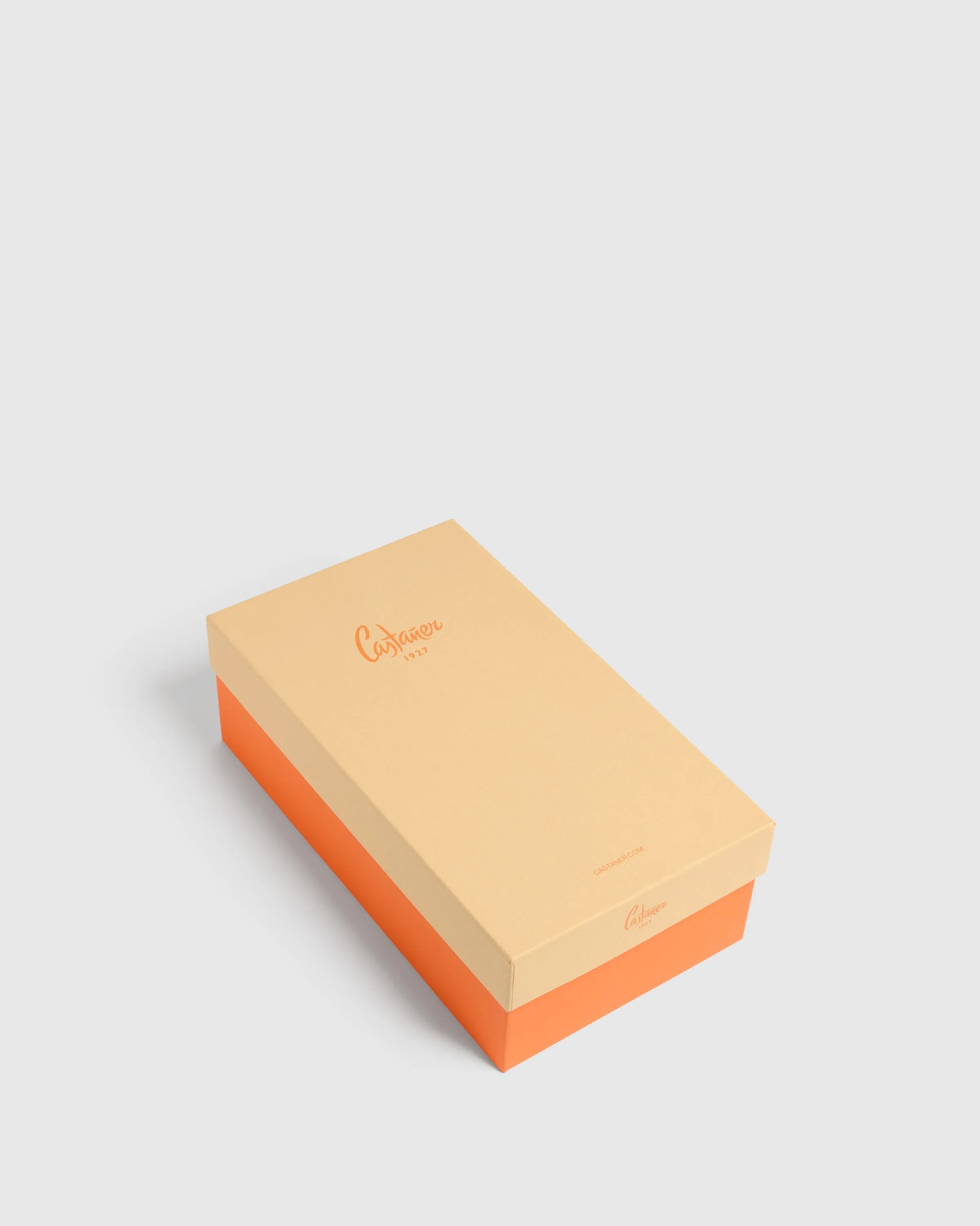 CHIARA/8ED/001