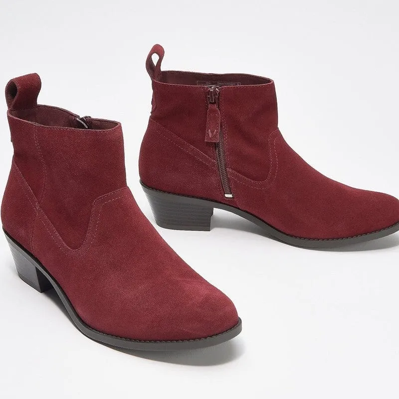 Chunky Heel Round Toe Martin Boots