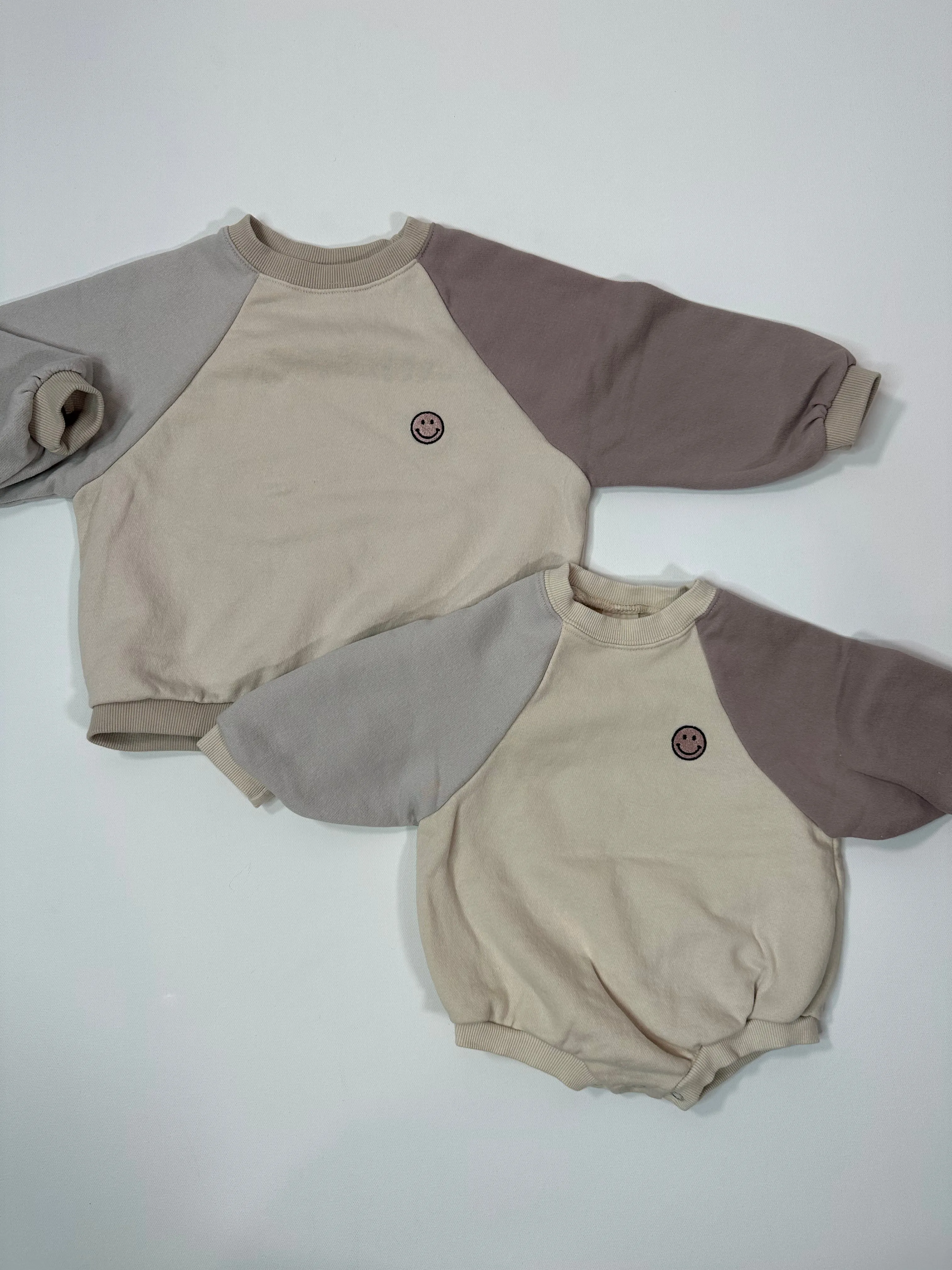 ColorBlock Sleeve Smiley Sweatshirt