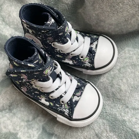 Converse Chuck Taylor High Top Unicorn Toddler Baby Girl Sneakers - Size 4
