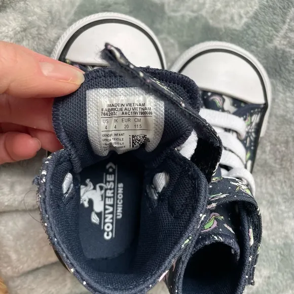 Converse Chuck Taylor High Top Unicorn Toddler Baby Girl Sneakers - Size 4
