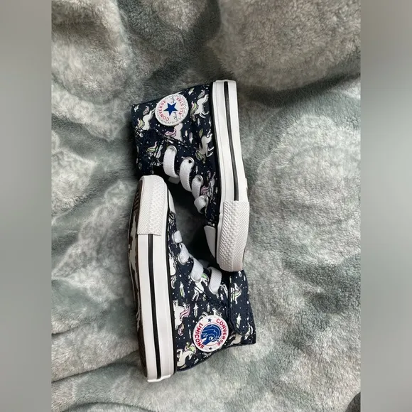 Converse Chuck Taylor High Top Unicorn Toddler Baby Girl Sneakers - Size 4