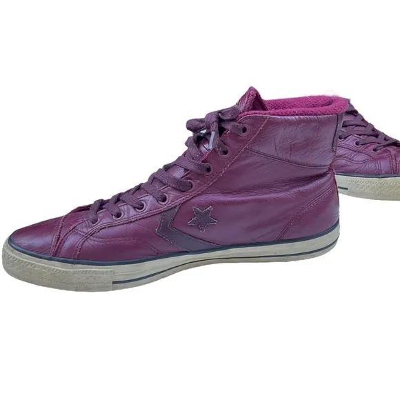 Converse Chuck Taylor Leather High Top Sneakers Size 10.5