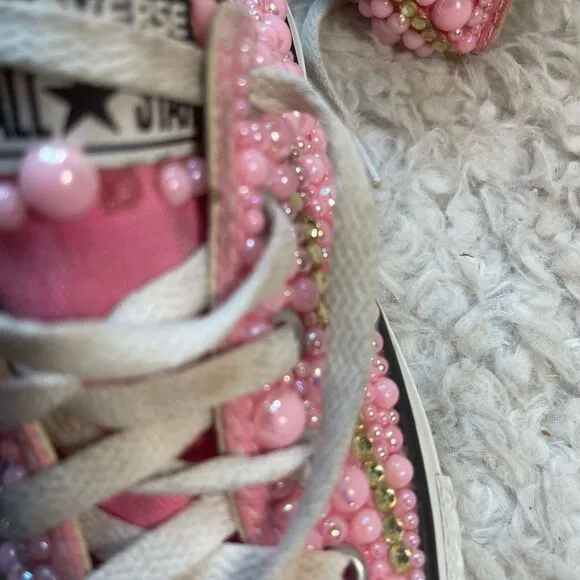 Converse little girl pink Bling low top lace up pink sneakers size 12
