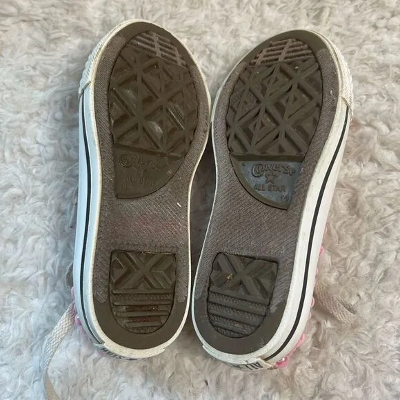Converse little girl pink Bling low top lace up pink sneakers size 12
