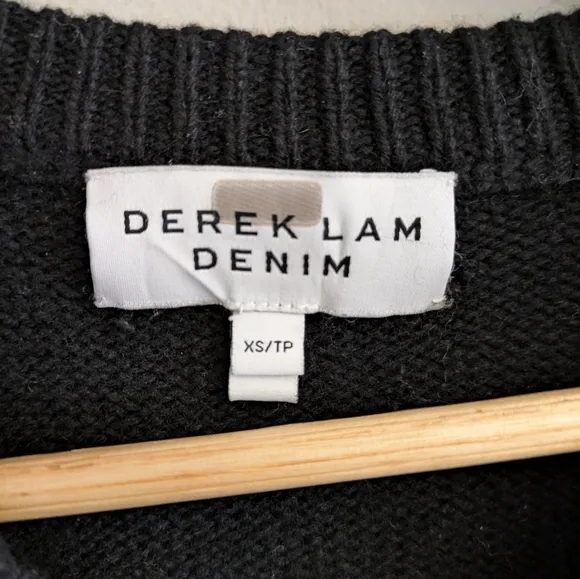 Derek Lam Wool Contrast Rib V-Neck Sweater Size XS Black White