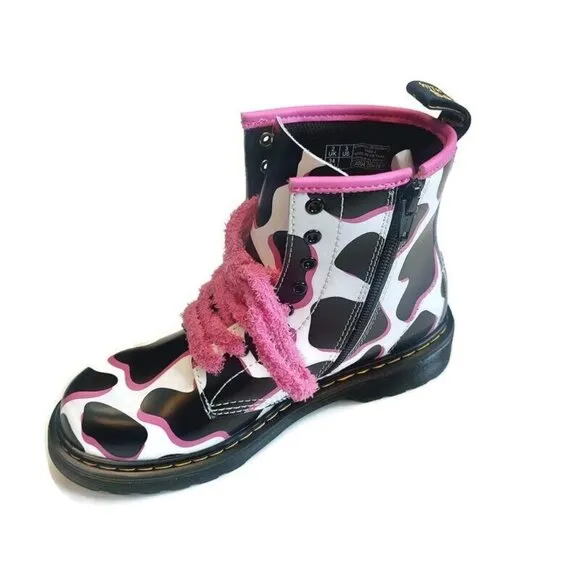 Dr. Martens Kids Collection Leather Boots Big Kids Size 3 White Cow Print 1460 J