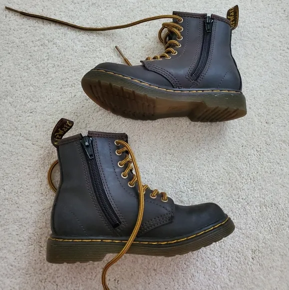 Dr. Martens Kids Wild Horse 1460 Moto Boots sz11