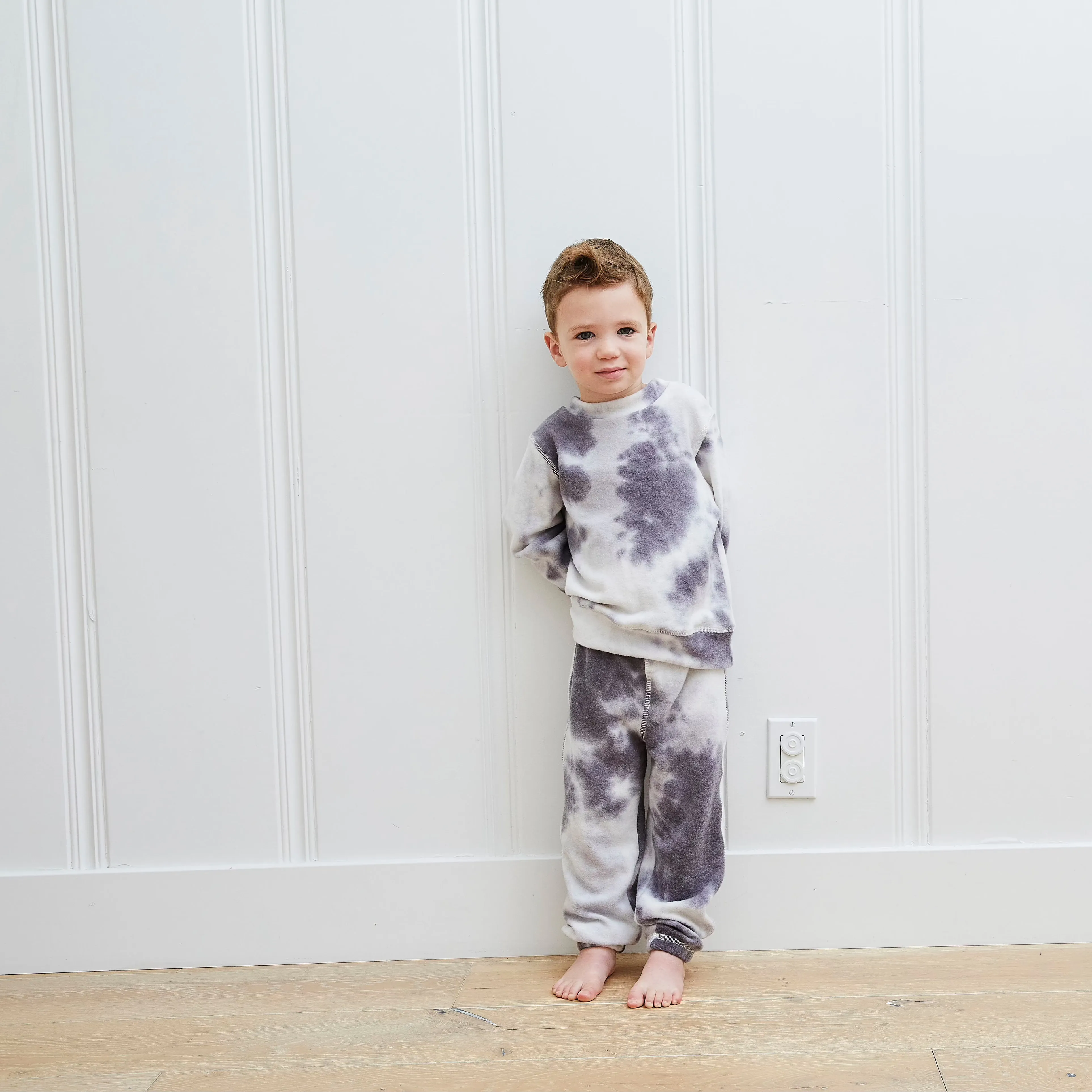 Eco-Hacci Tie Dye Pullover and Pant Sets