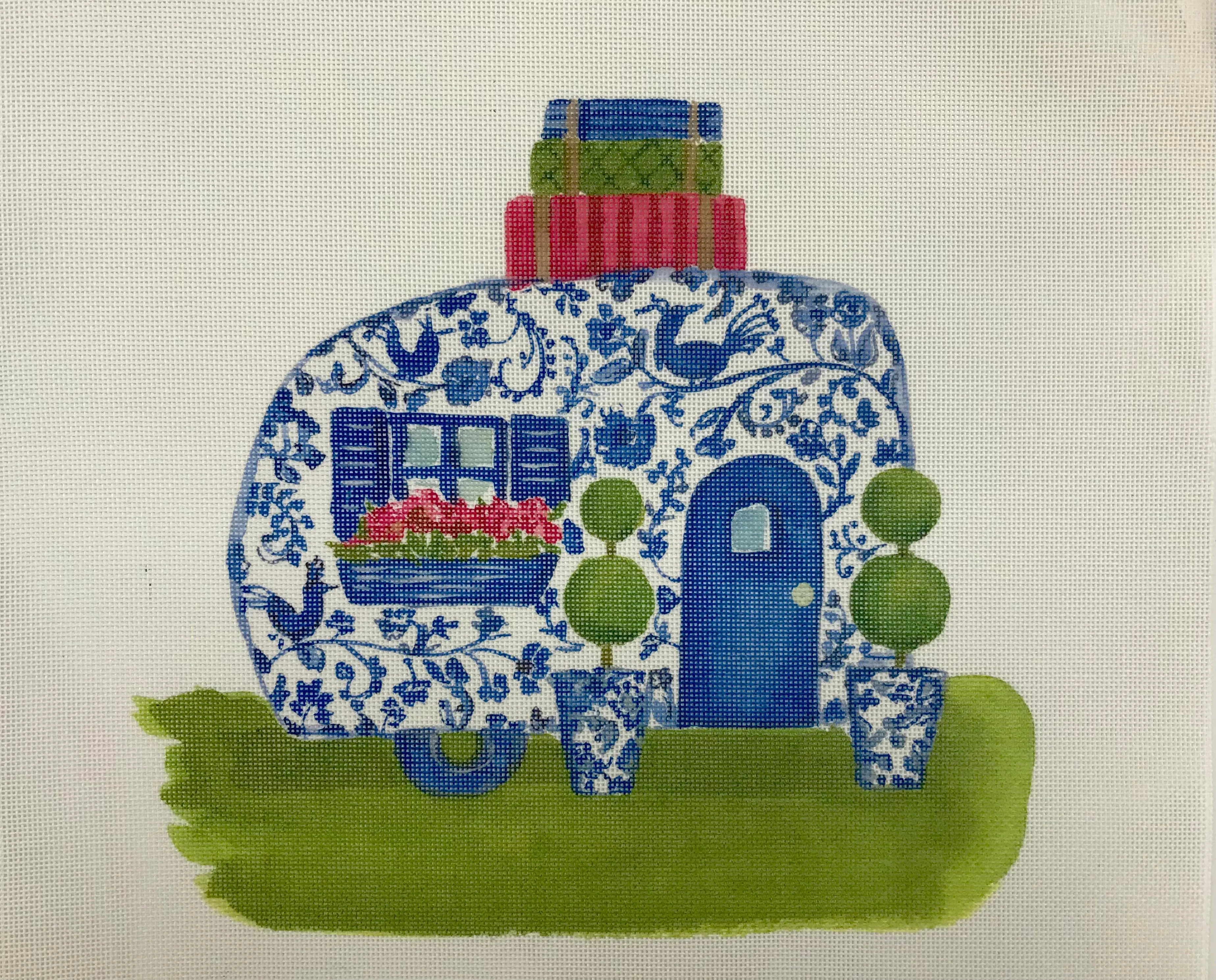 ECT870A Trailer w/Blue Flower