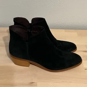 Garnet Hill Alessandra Italian Suede Ankle Boots Booties Black Size 10