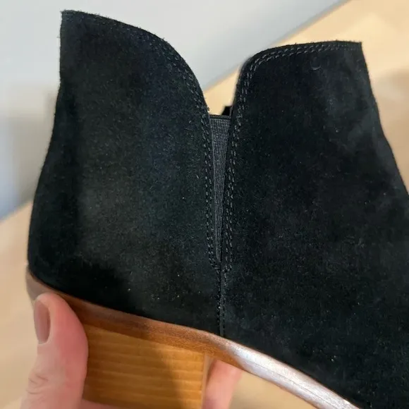 Garnet Hill Alessandra Italian Suede Ankle Boots Booties Black Size 10