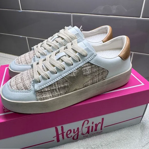 Hey Girl by Corky’s White and Tan Low-Top Sneakers with Sporty Style NIB