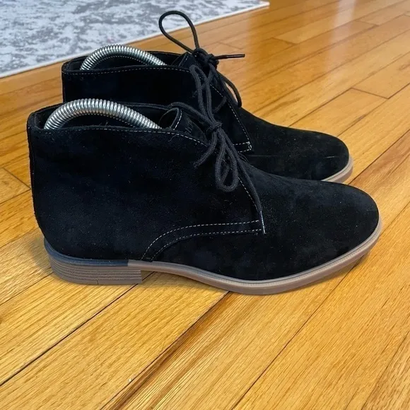Hush Puppies Bailey Women's Chukka Boots Black Suede Size 8.5