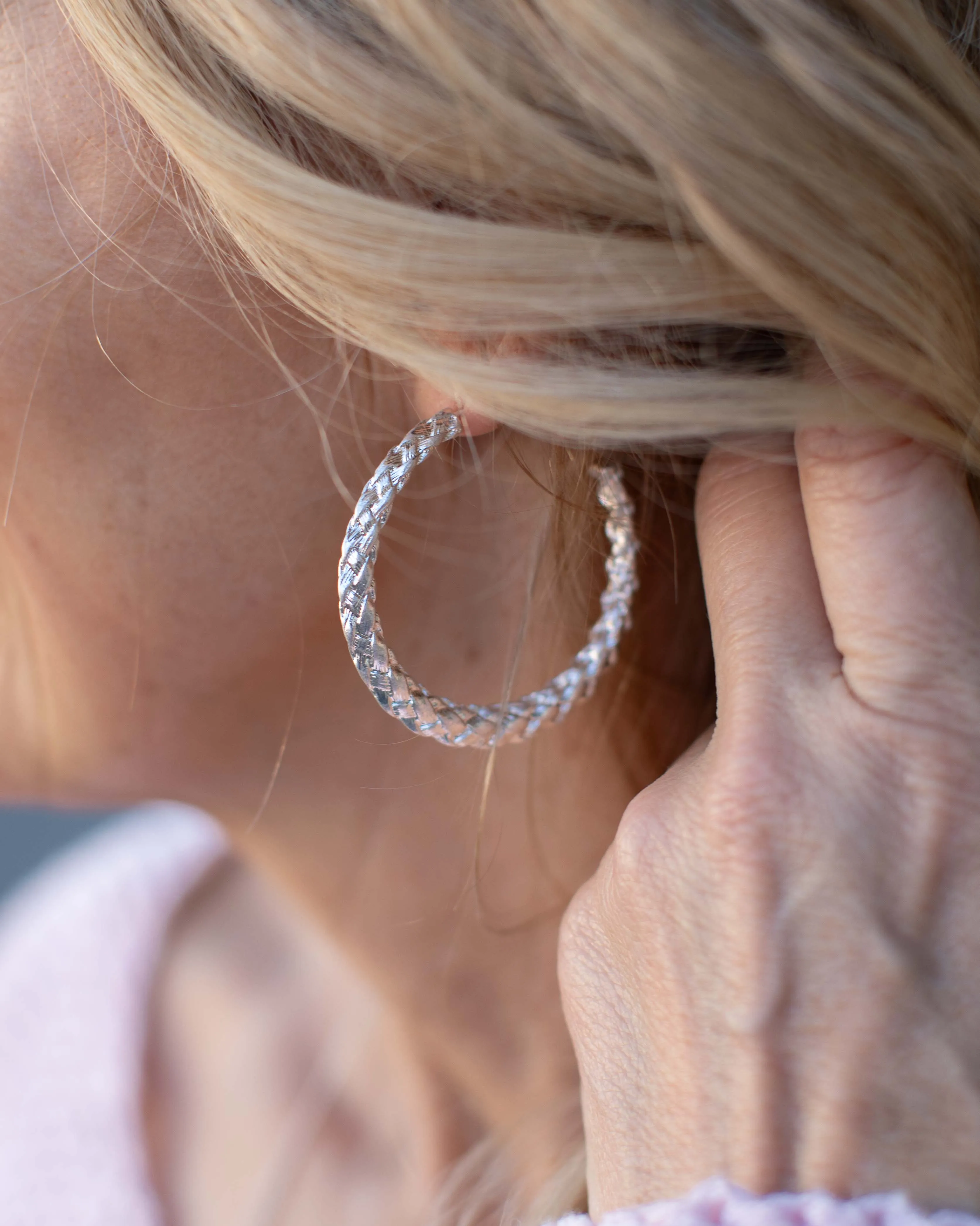 IVY BRAIDED METAL HOOP EARRINGS - 2 COLORS