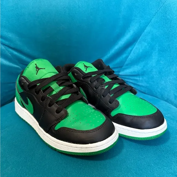 Jordan Green and Black Sneakers with Low-Top Design and Clean White Midsole