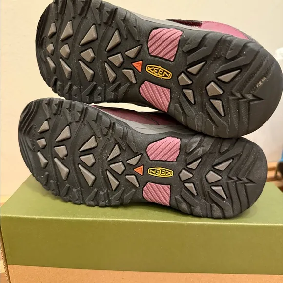 KEEN Youth Kootenay II Waterproof Boot-  NEW