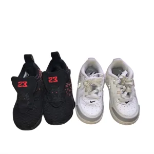 Kids Nike Sneakers Set
