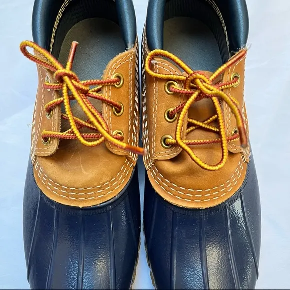L.L. Bean Women’s Low Cut Duck Rain Boots Gumshoes Tan and Navy Size 9N