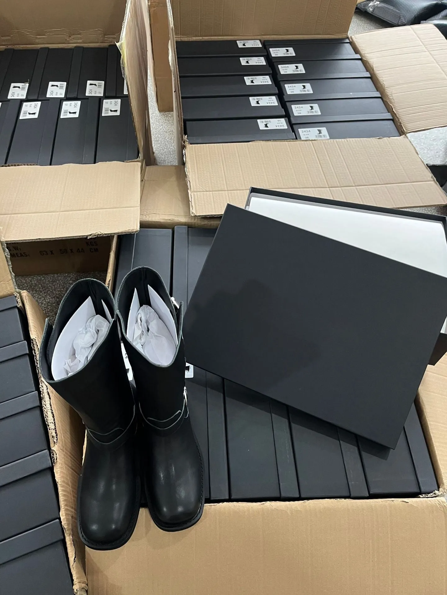 NEW & INSTOCK  - Korean Leather Buckle Up Martin Boots