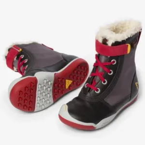 NEW plae boots