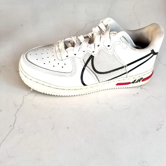 Nike Air Force 1 React D/MS/X White Black Red Sneakers CD4366-100 Youth Size 4.5