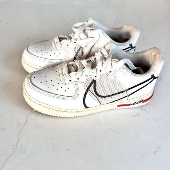 Nike Air Force 1 React D/MS/X White Black Red Sneakers CD4366-100 Youth Size 4.5