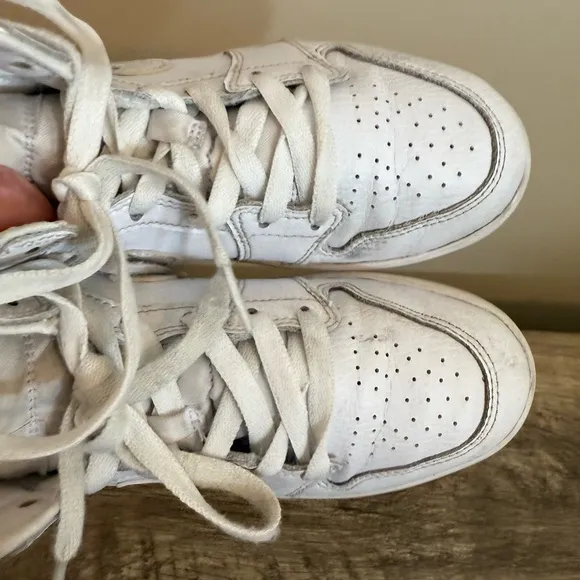 Nike Jordan 1 Mid Triple White Sneakers 640734-126 Youth Size 2