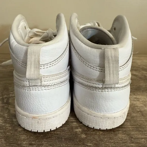 Nike Jordan 1 Mid Triple White Sneakers 640734-126 Youth Size 2