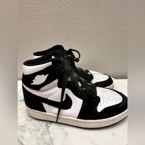 Nike Jordan 1 Panda High Top Sneakers 6.5 Y Black White
