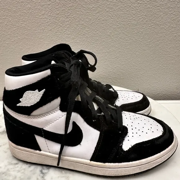 Nike Jordan 1 Panda High Top Sneakers 6.5 Y Black White