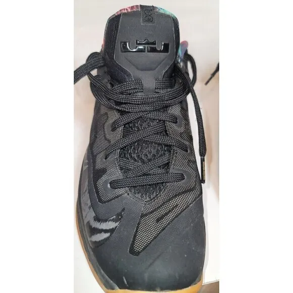 Nike Lebron James Black High Top Basketball Sneakers - Size 6.5