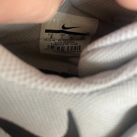 Nike Mens KD Trey 5 AA7067-100 Gray Basketball Shoes Sneakers Wolf Grey Size 8