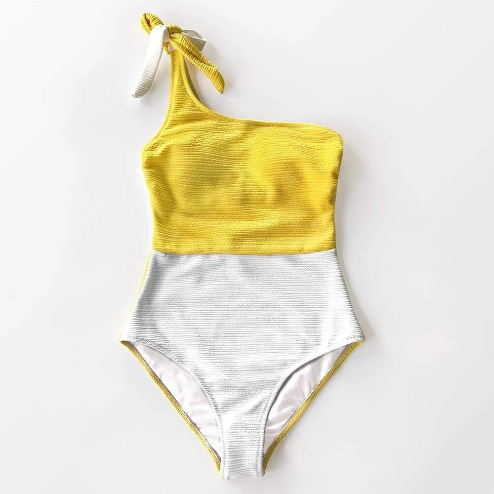 Oliver One Piece