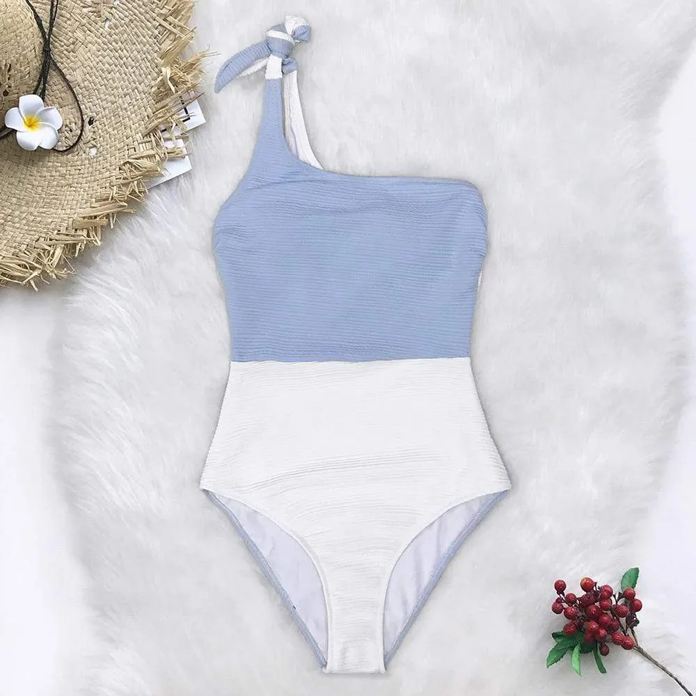 Oliver One Piece