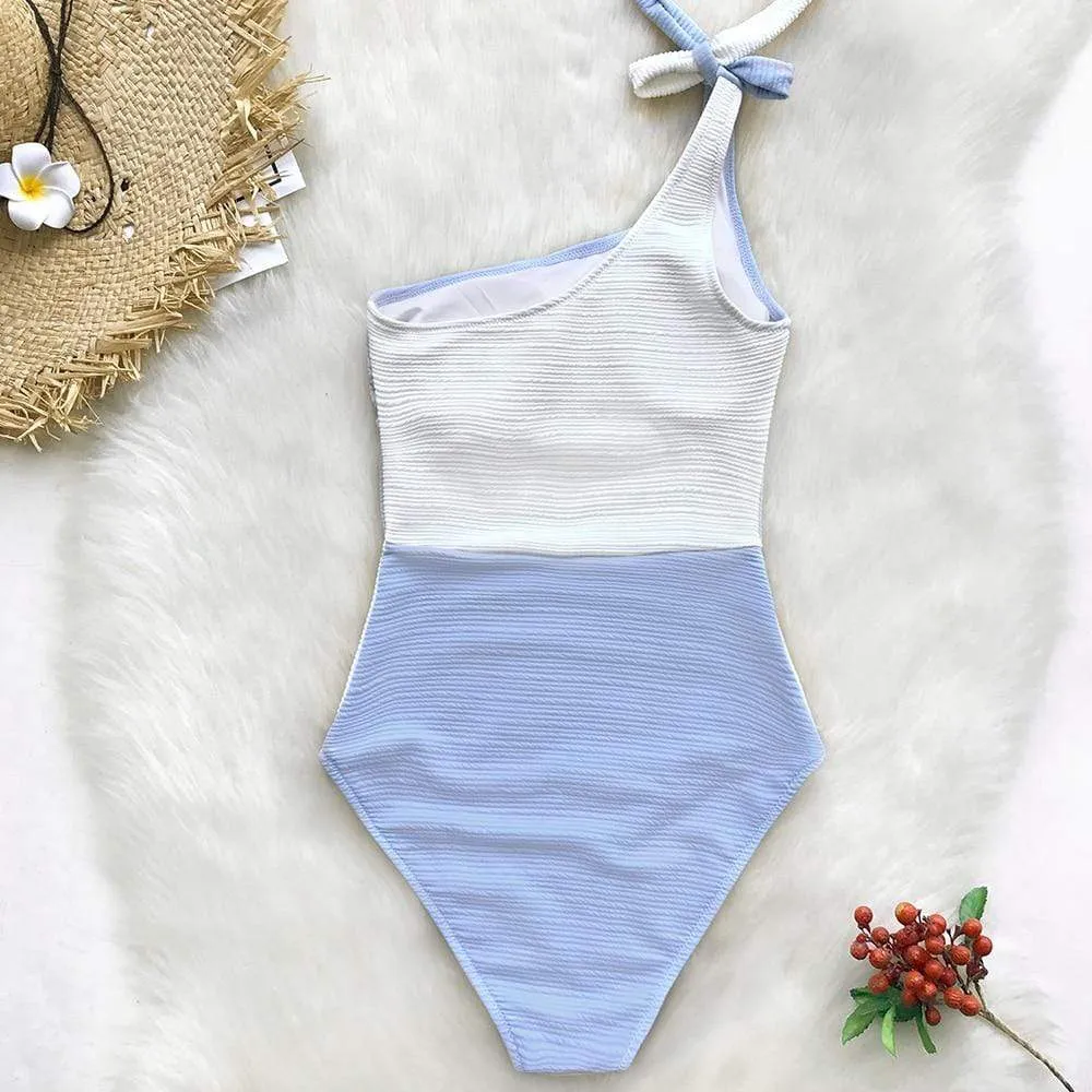 Oliver One Piece
